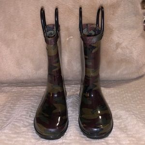 Light-up Rain Boots